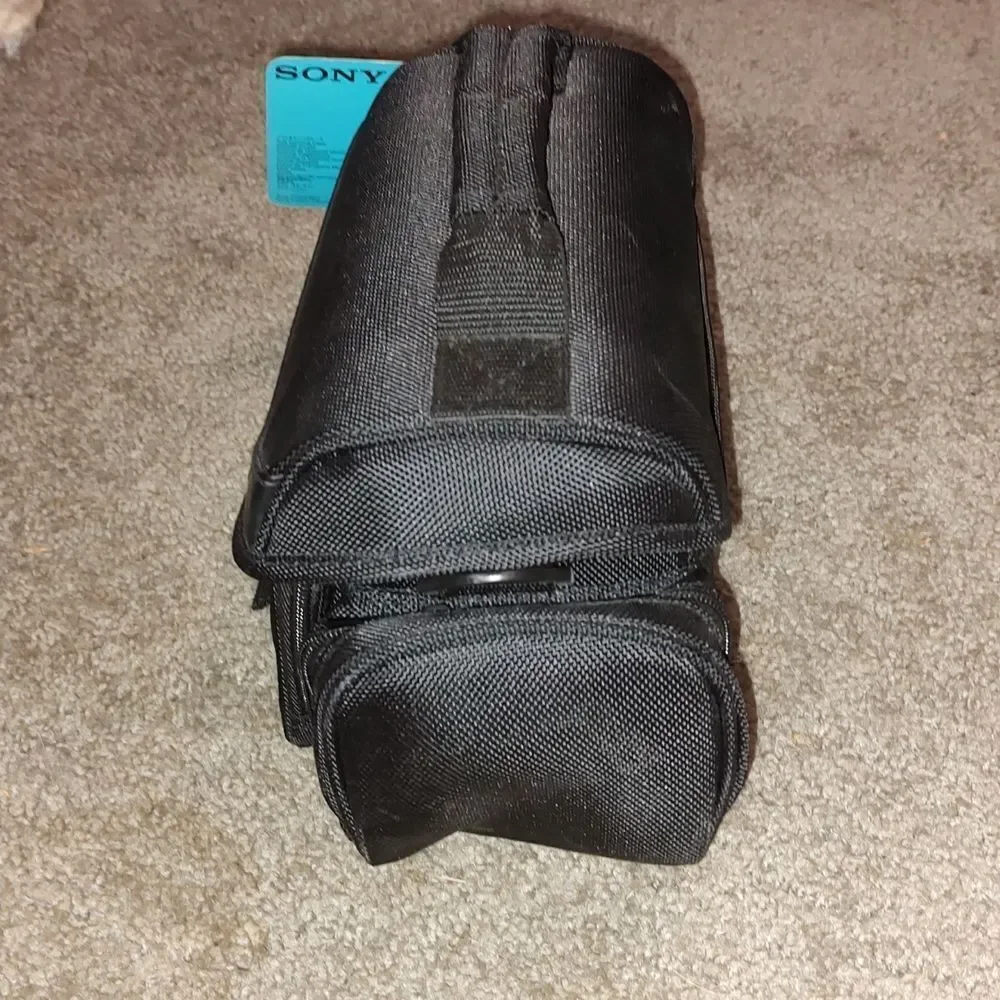 Sony LCSVA30 Soft Camcorder Carrying Case for DVD & MiniDV Camcorders